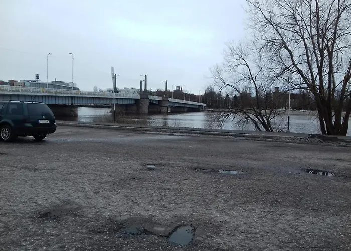 Suur-joekalda 10, Parnu